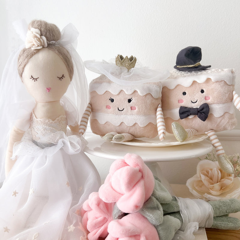 Mr.& Mrs.Cake Slice