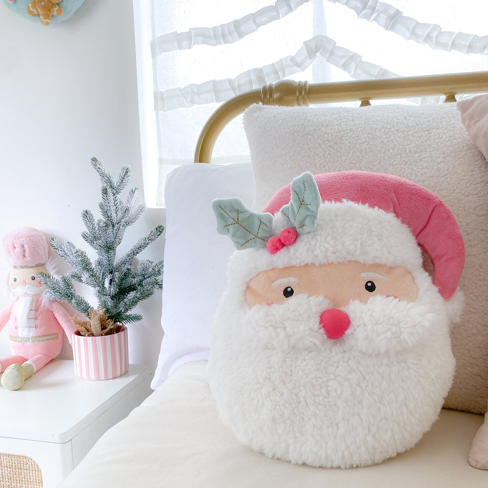 Santa throw pillow sales